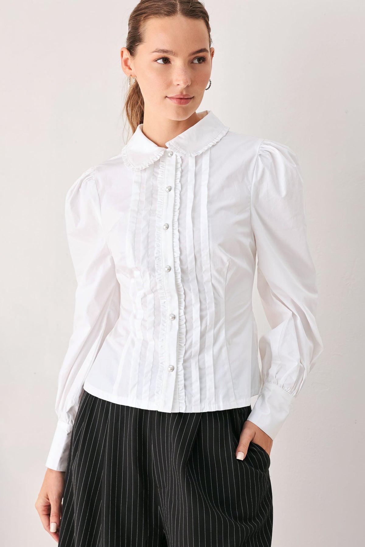 LONG-SLEEVE WOVEN TOP