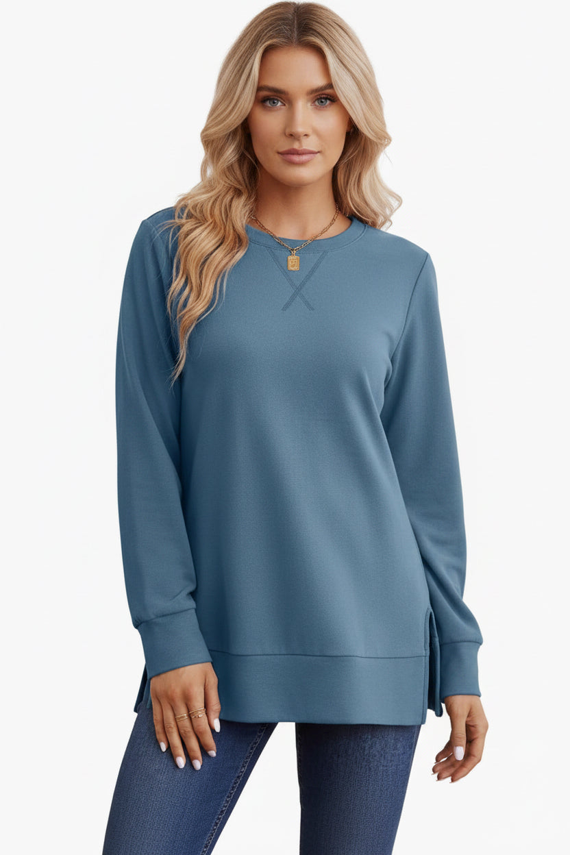 Womens Crew-Neck-Long-Sleeve T-Shirt.